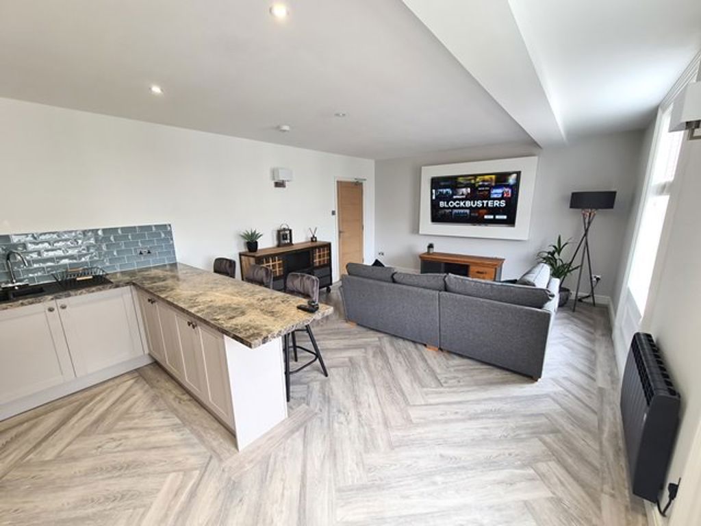 Room 1, Priory Apartments, Barrow-In-Furness