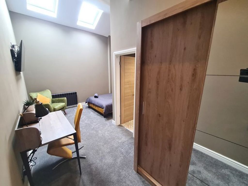 Room 1, Priory Apartments, Barrow-In-Furness