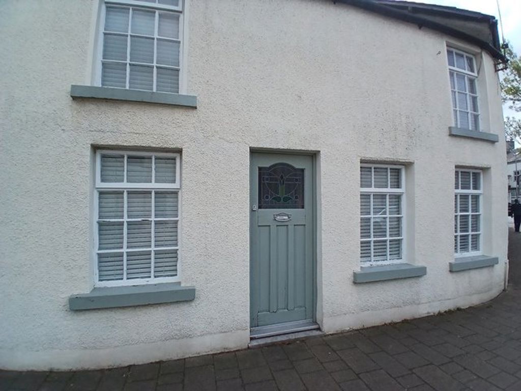 14 Station Road