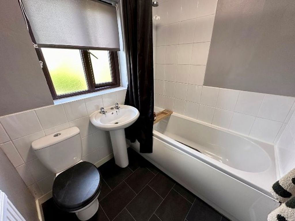 39 Grey Friars Close, Barrow-In-Furness