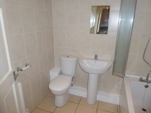 Picture 3