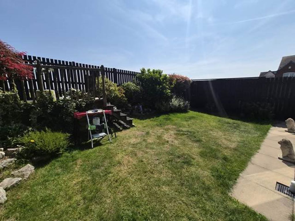 28 Dowie Close, Barrow