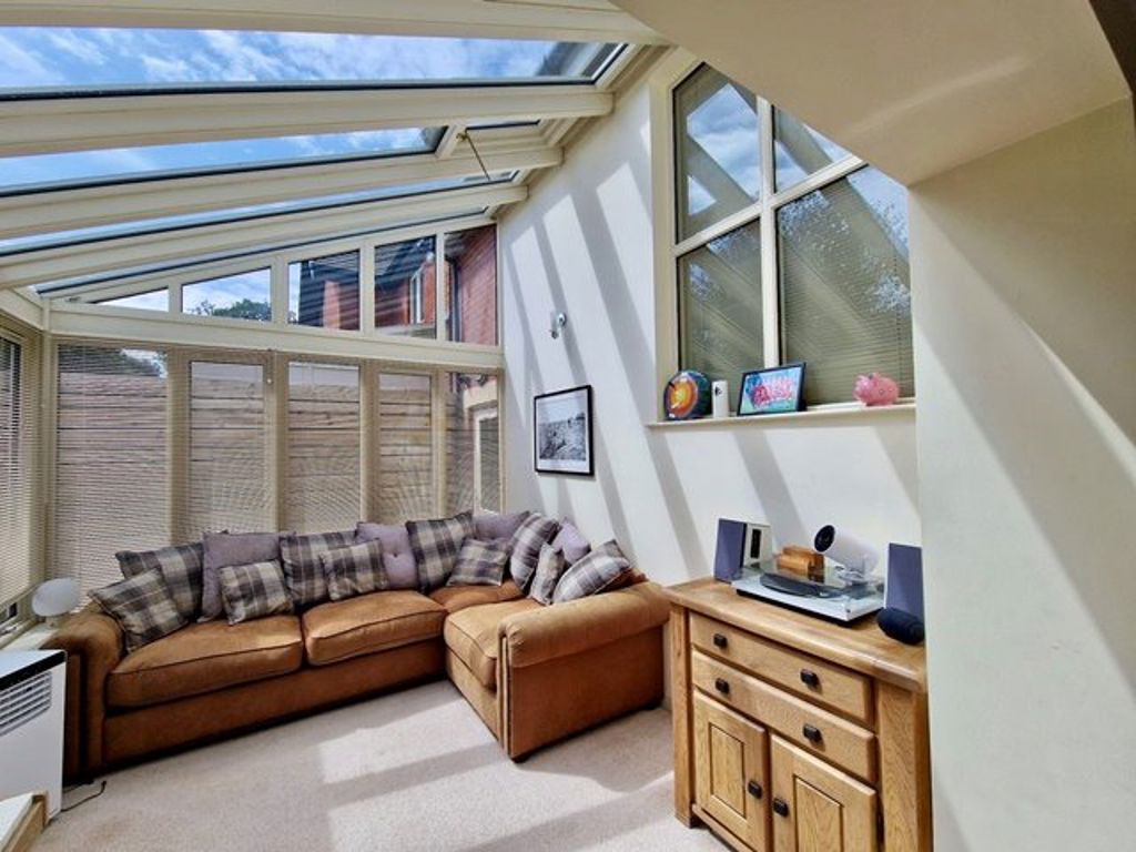 1 Chetwynde Park, Barrow-In-Furness
