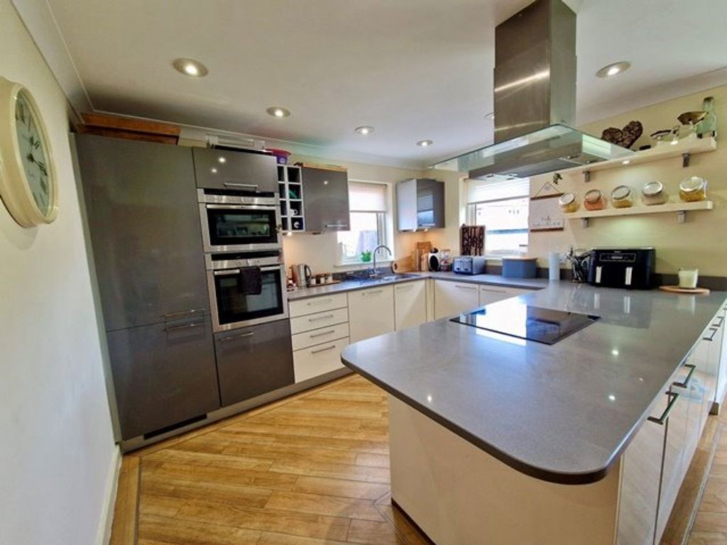1 Chetwynde Park, Barrow-In-Furness