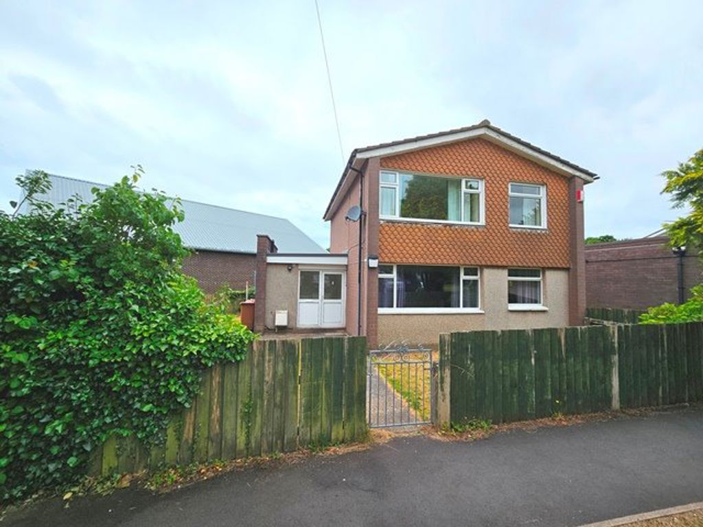 17 Ostley Bank, Barrow-In-Furness