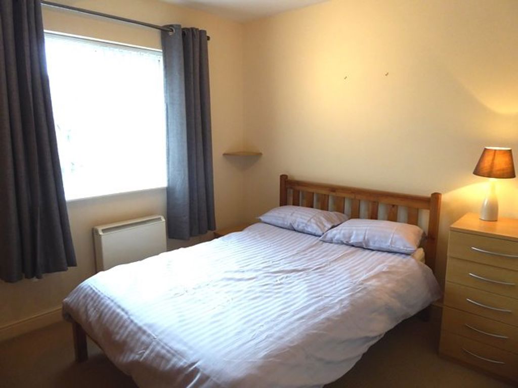 14 Redshaw Avenue, Roose, Barrow-In-Furness