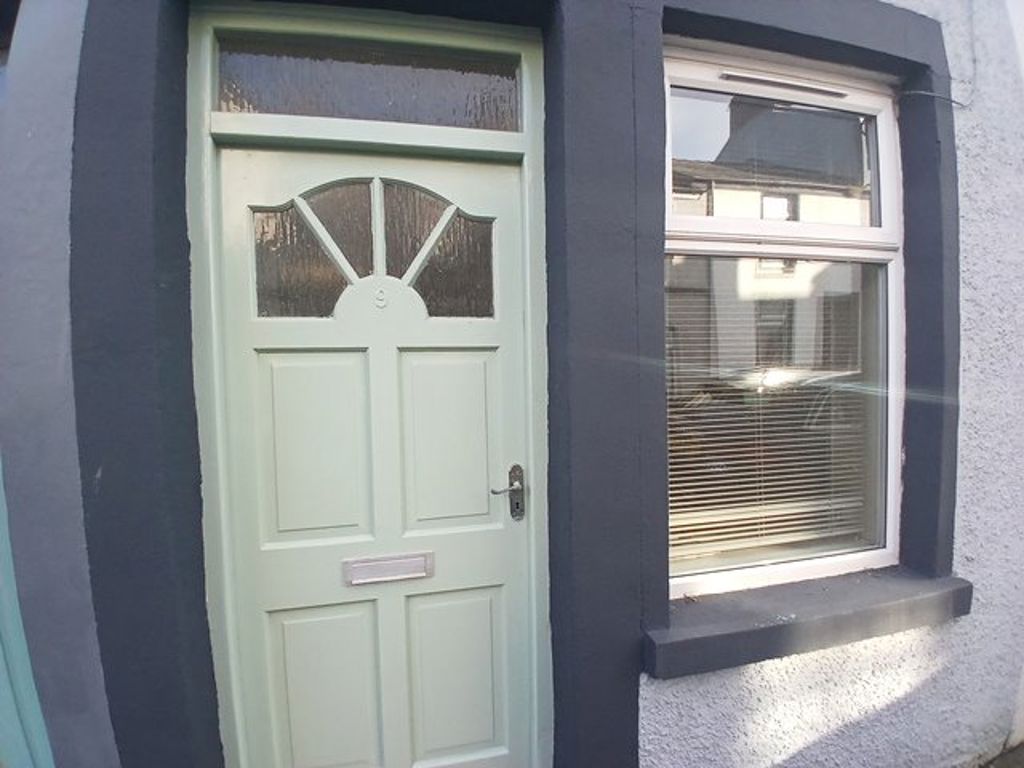 9 Sun Street