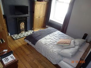 Picture 13