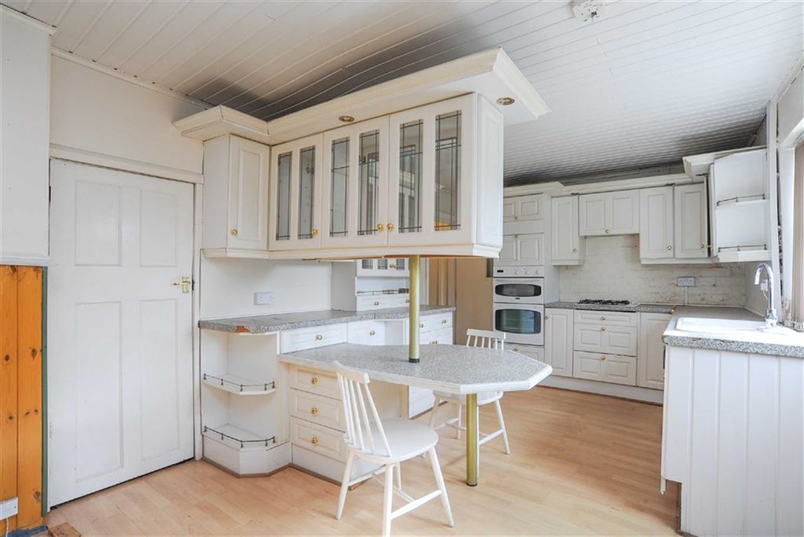 3 Bed Terraced House For Sale - Main Image