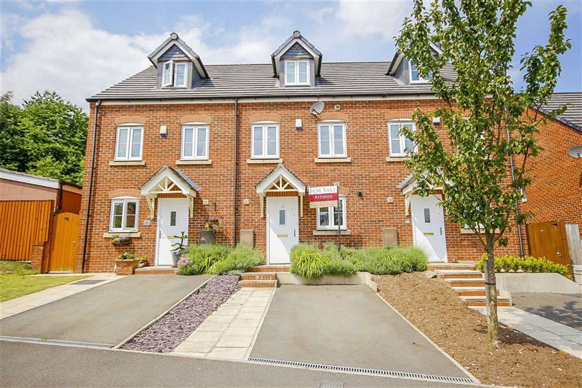 3 Bed Townhouse House For Sale - Main Image