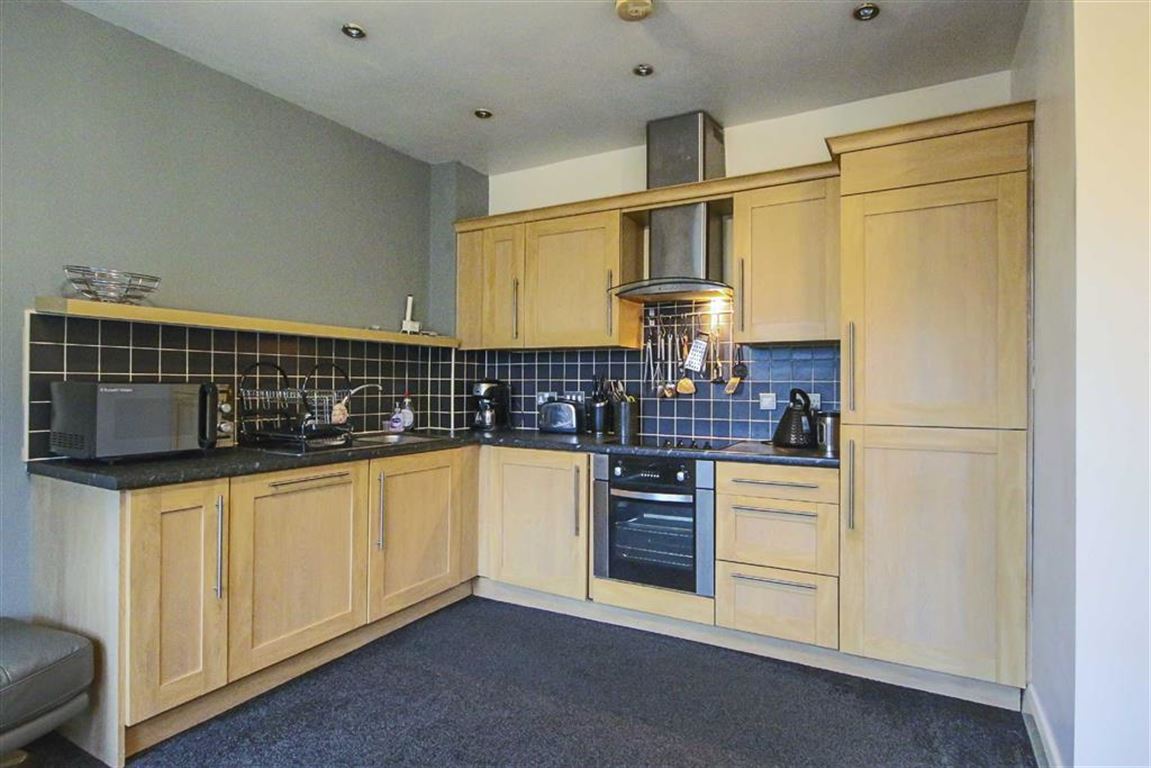 2 Bed Apartment For Sale - Main Image