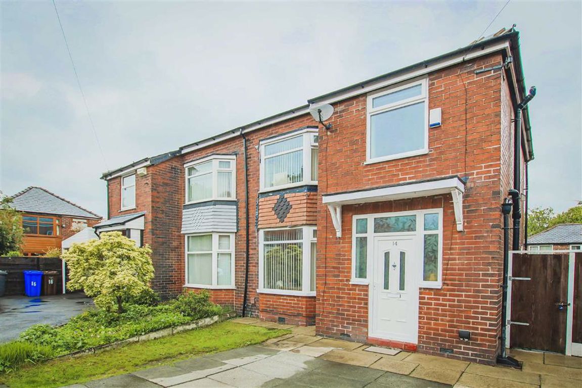 3 Bed Semi-detached House For Sale - Main Image