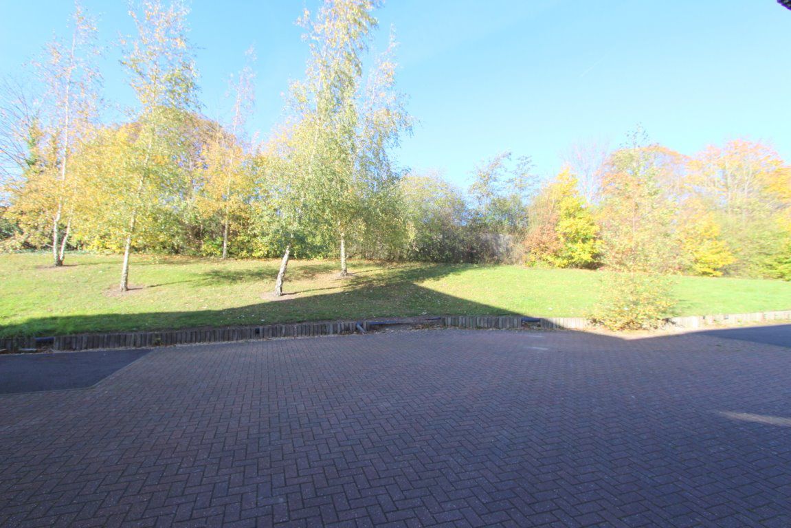 Ridgely Drive, Leighton Buzzard Watsons Letting Agents