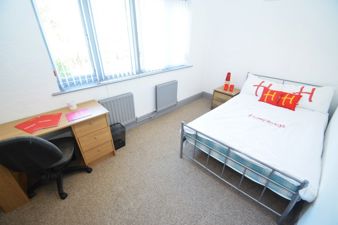 Picture 4