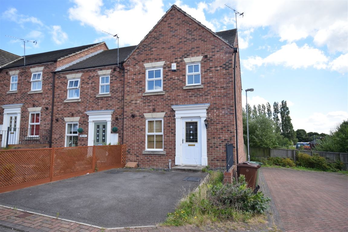 To let Richard Kendall Estate Agent