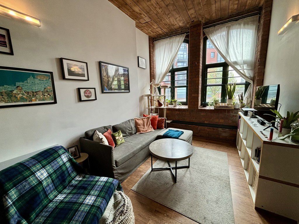 2 Bed Apartment , Worsley Mill Manchester