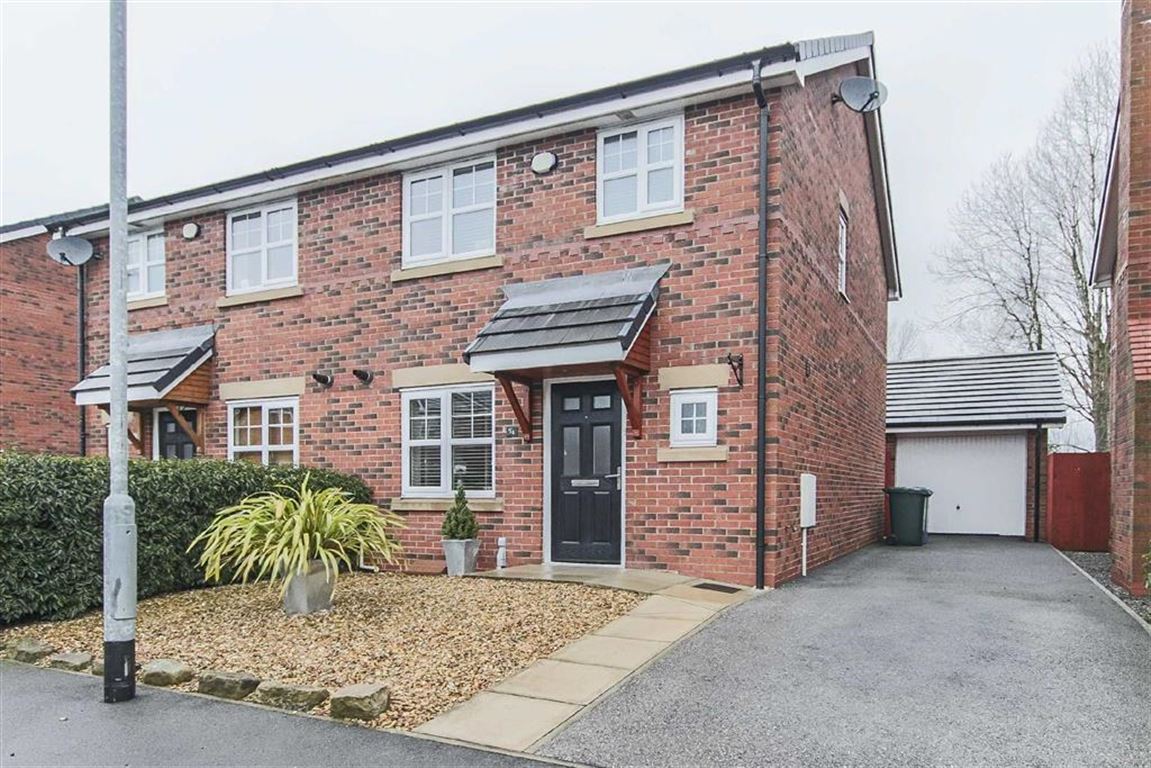 2 Bed Semi-detached House For Sale - Main Image