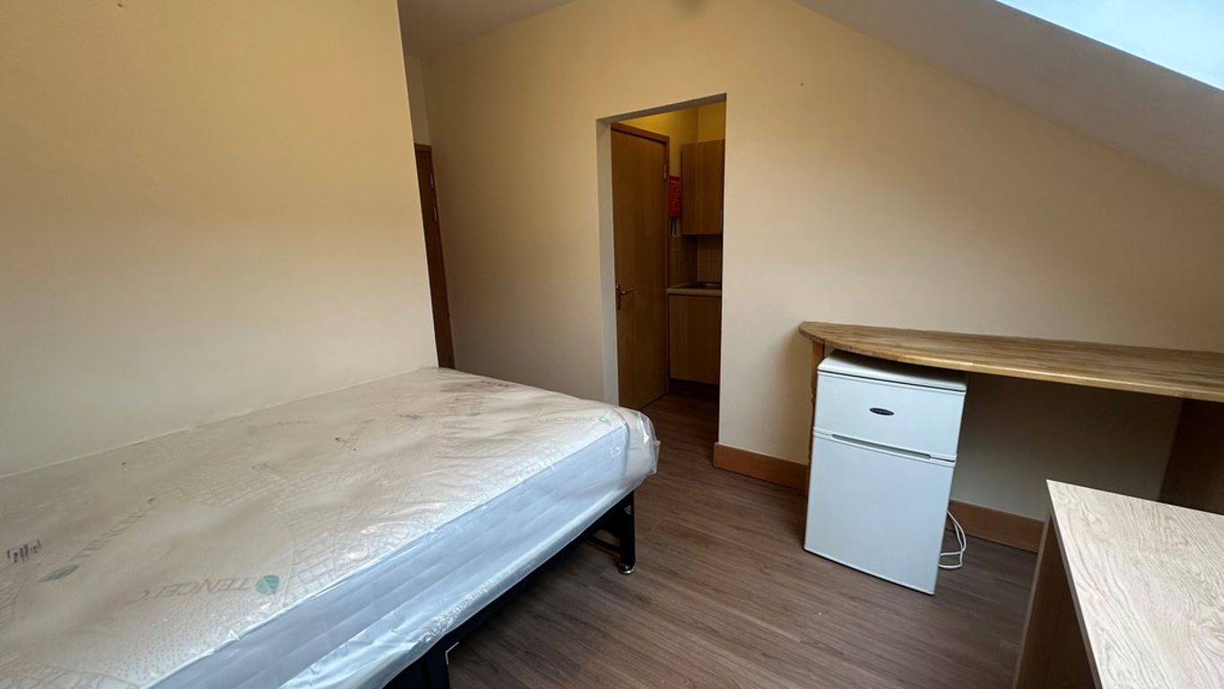Image of Queens Road, Studio 17, Coventry