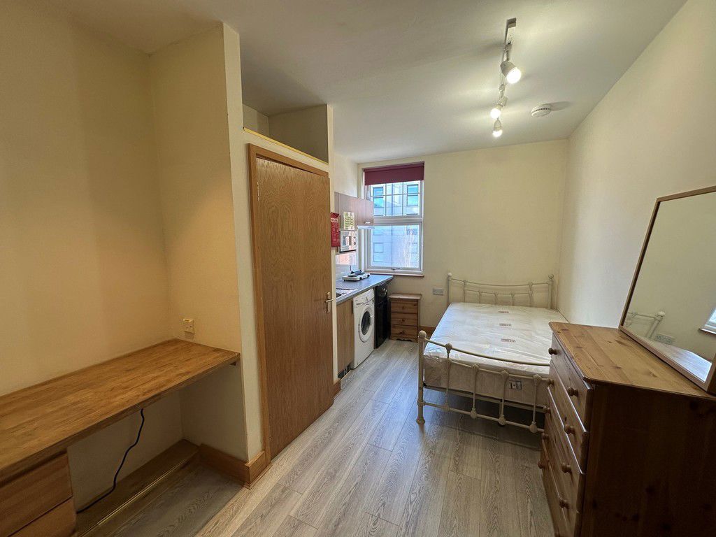 Image of Queens Road, Studio 12, Coventry