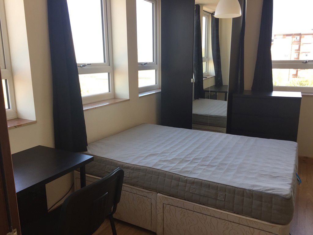 Image of Queens Road Studio 12