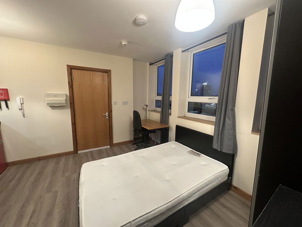 Image of Queens Road Studio 12