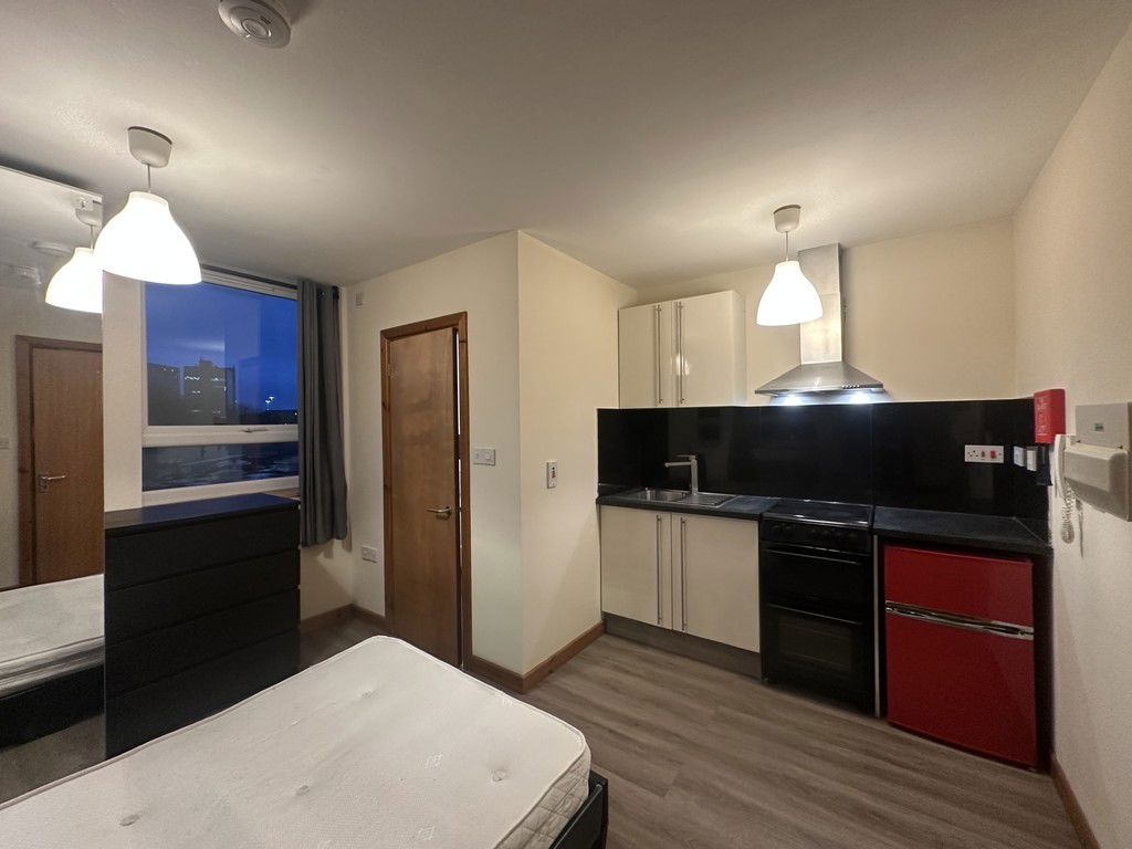 Image of Queens Road Studio 12