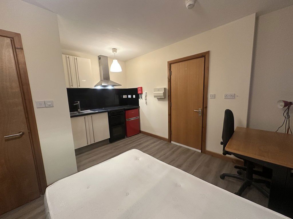 Image of Queens Road Studio 12