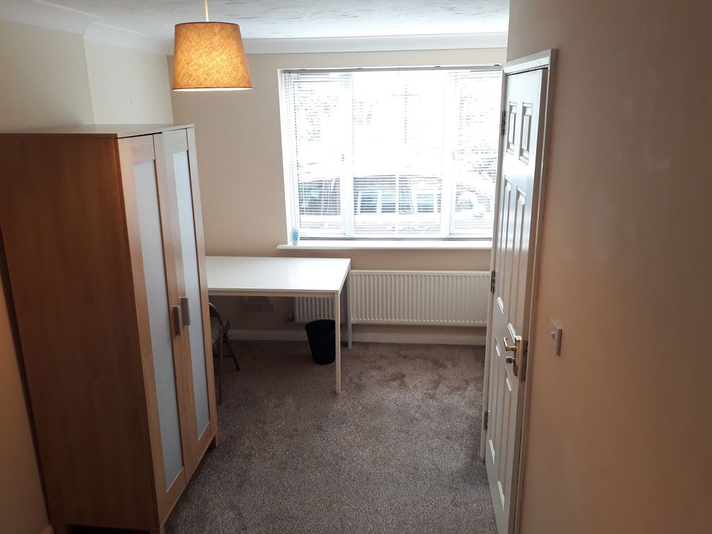 Image of Peckstone Close