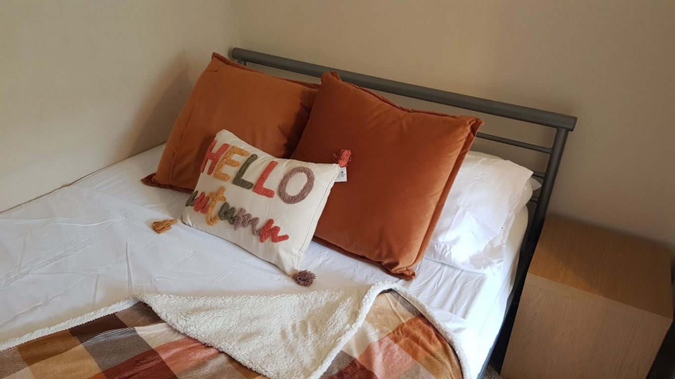 Image of Peckstone Close