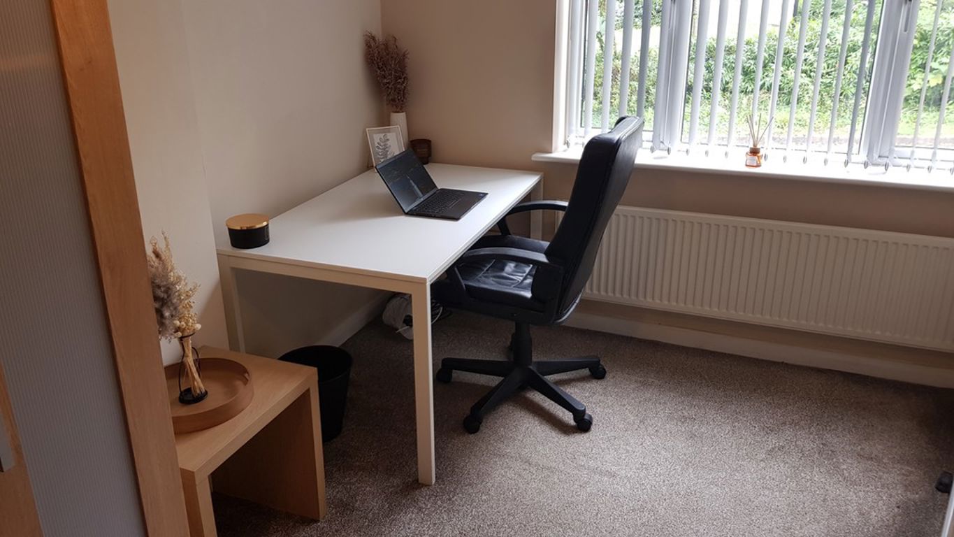 Image of Peckstone Close