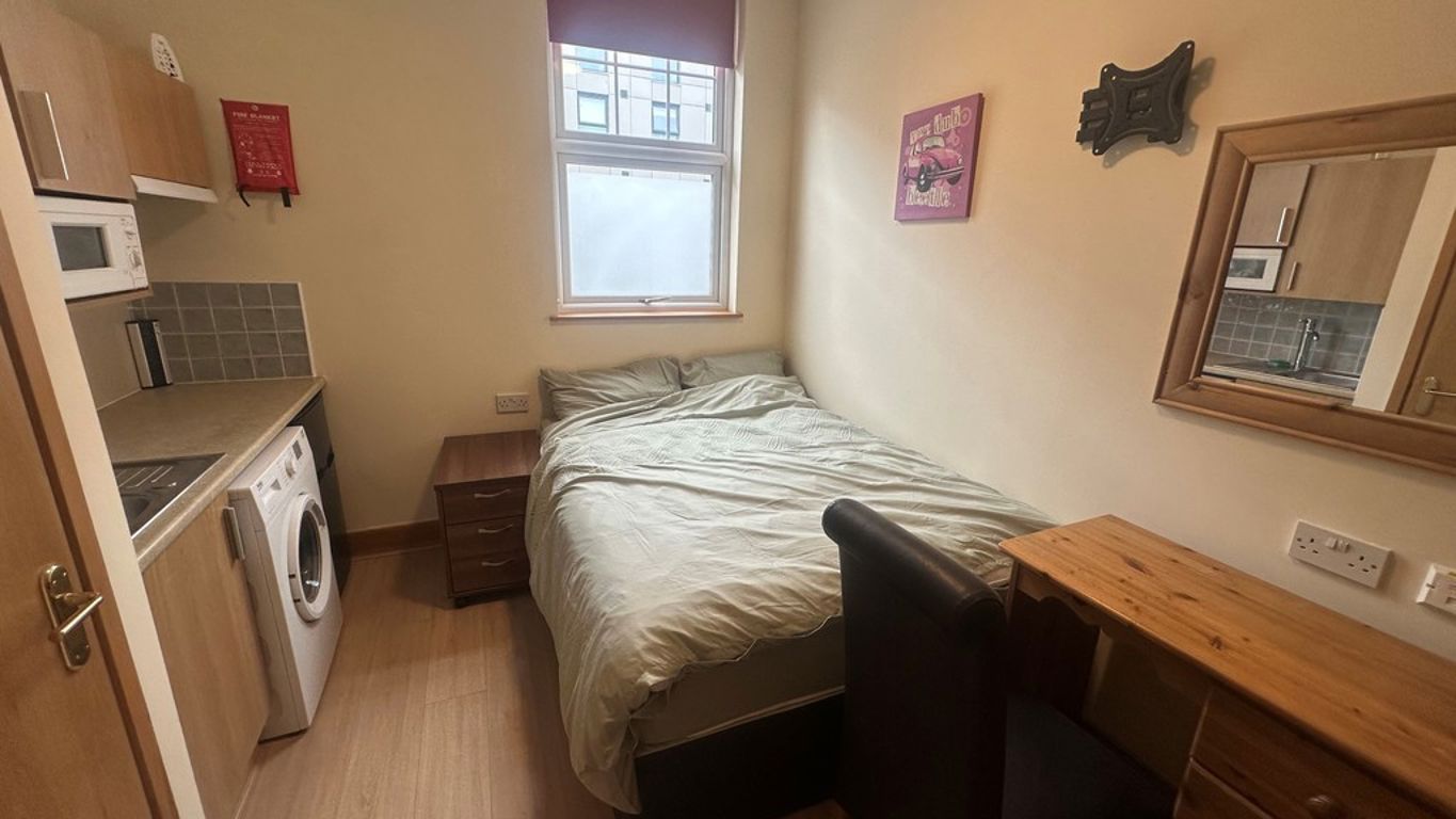 Image of Queens Road, Studio 6, Coventry