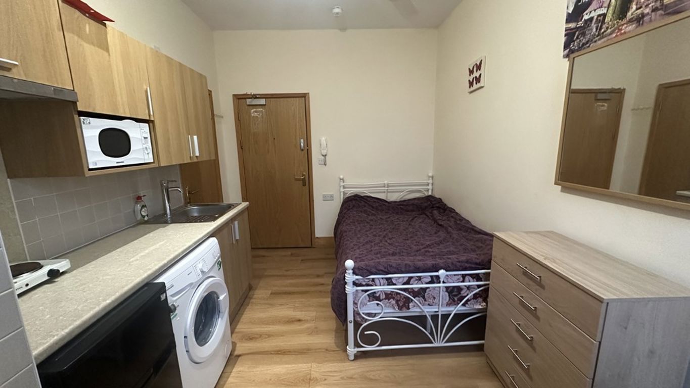 Image of Queens Road, Studio 5, Coventry