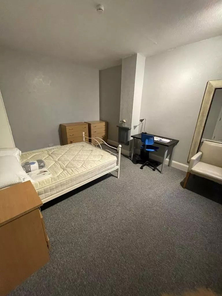 Image of Holyhead Road Room 5, Coventry