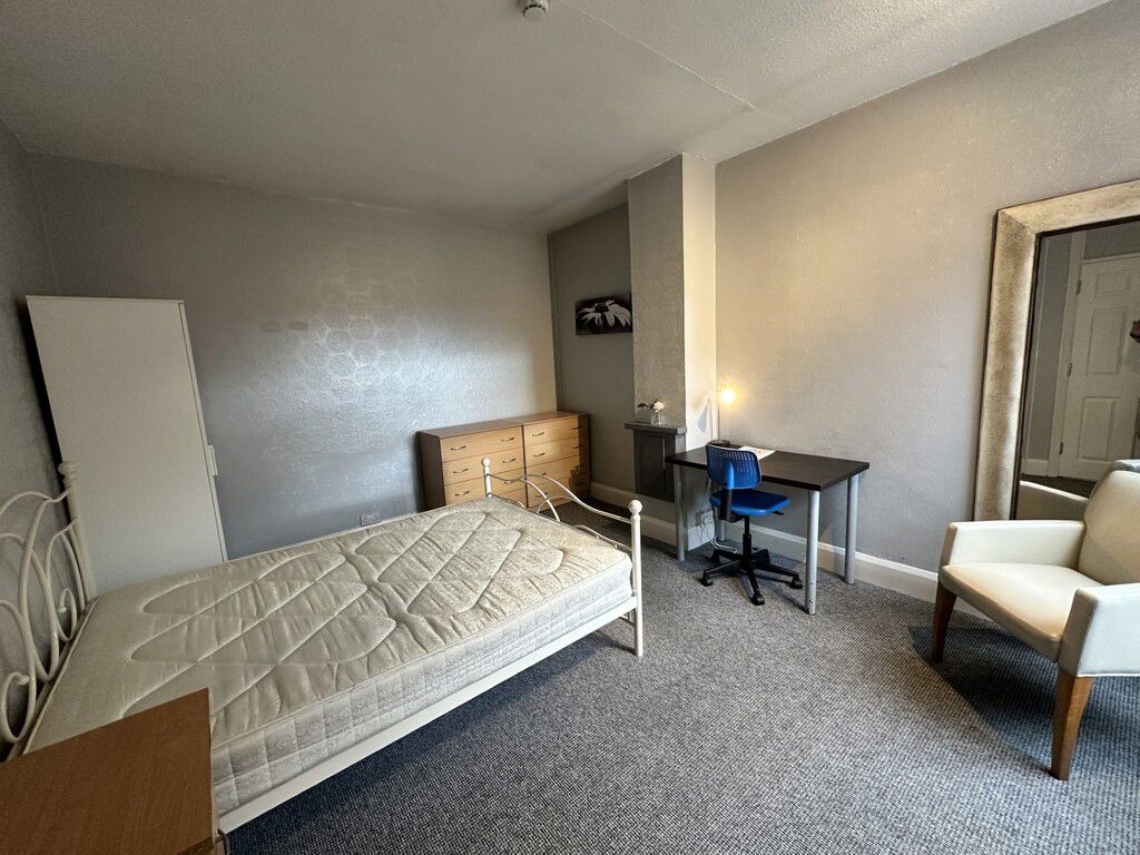 Image of Holyhead Road Room 5, Coventry