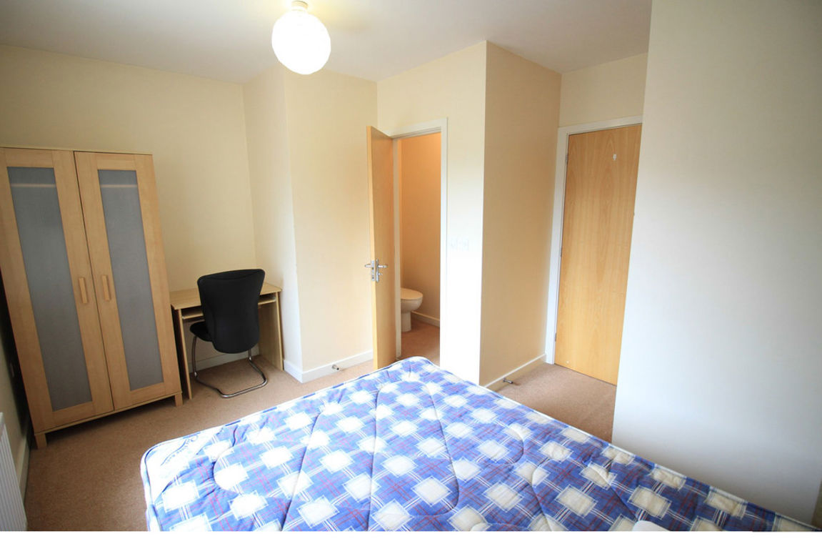 Image of Lower Ford Street