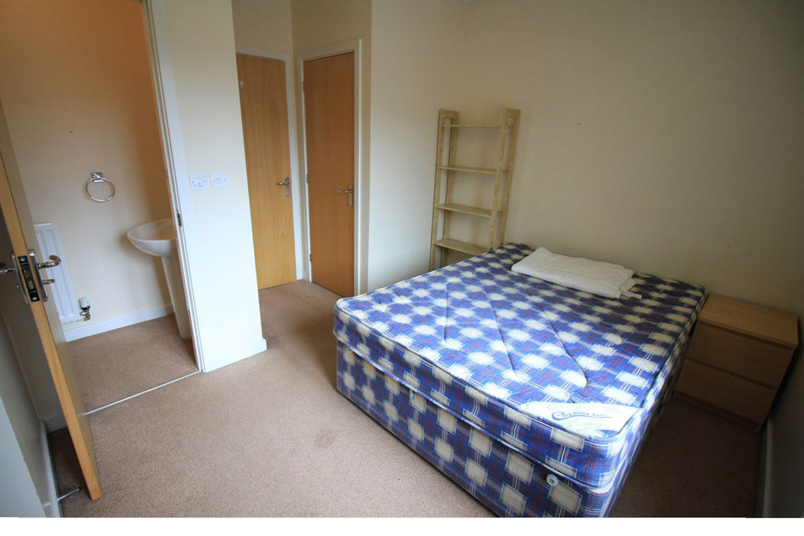 Image of Lower Ford Street