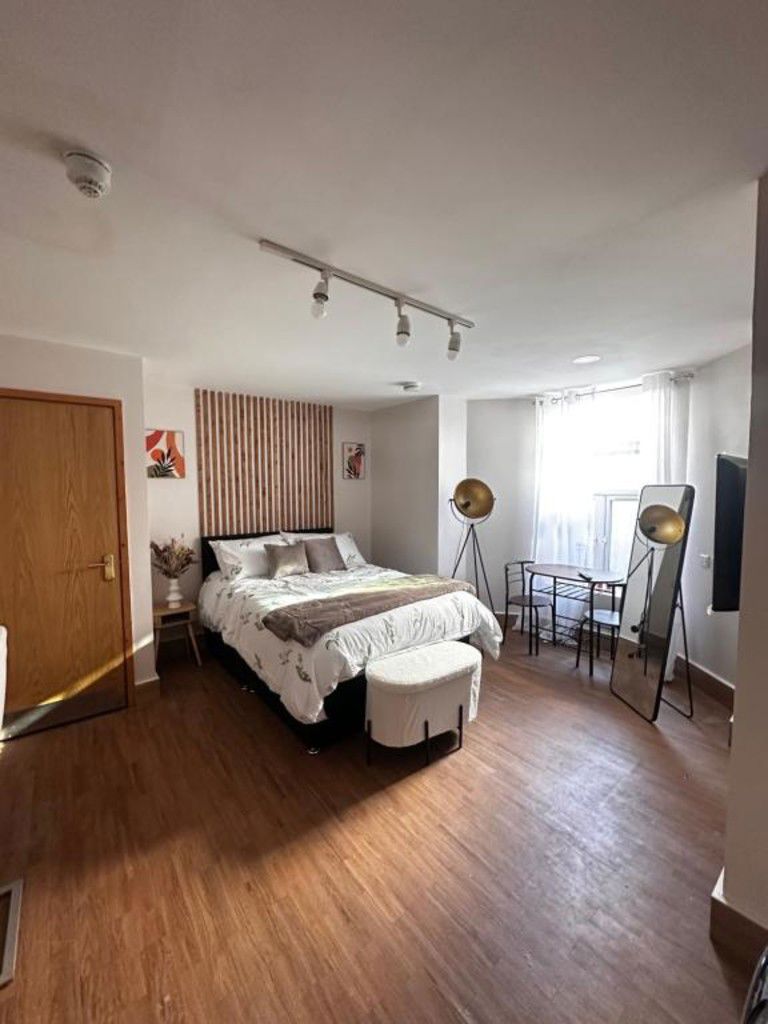 Image of Queens Road, Studio 3, Coventry