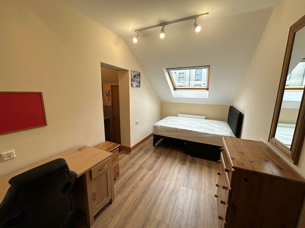 Image of Queens Road, Studio 18, Coventry
