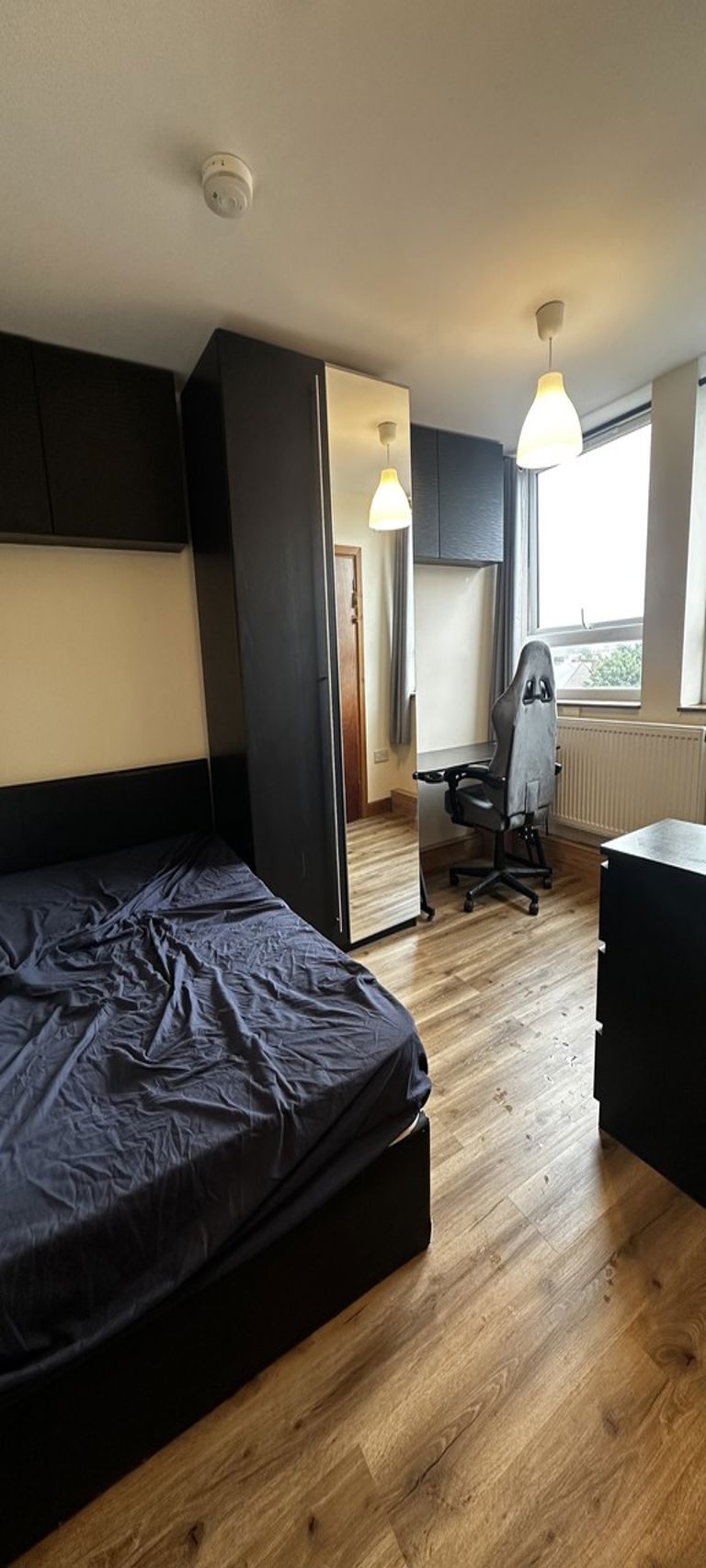 Image of Queens Road Studio 14