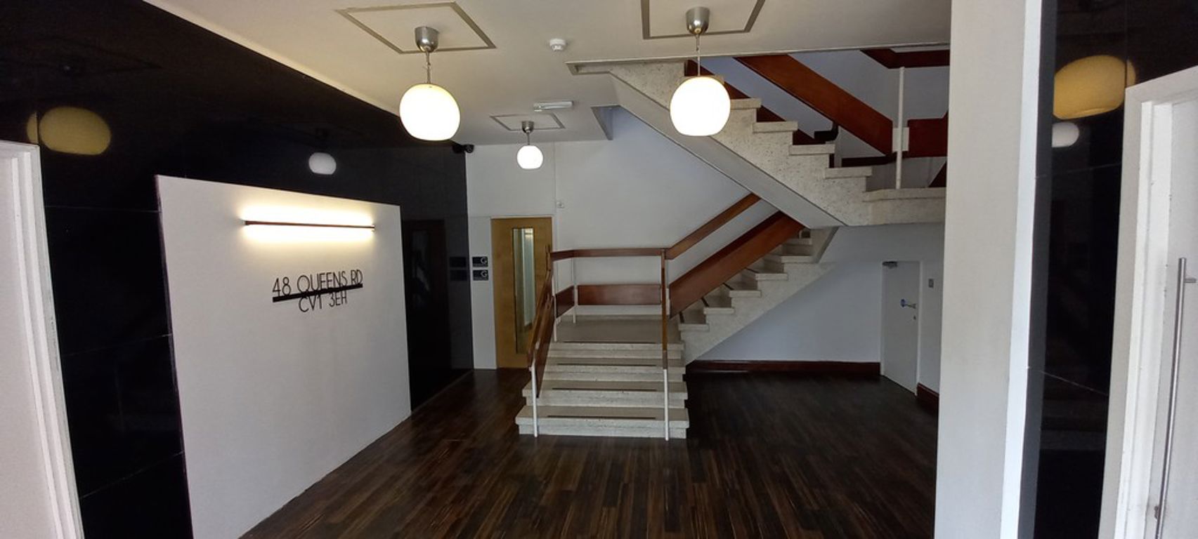 Image of Queens Road Studio 14