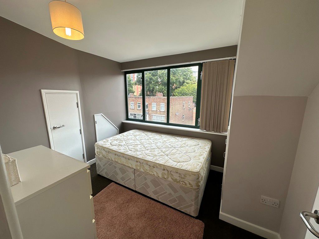 Image of Room 6.1 Hand In Heart