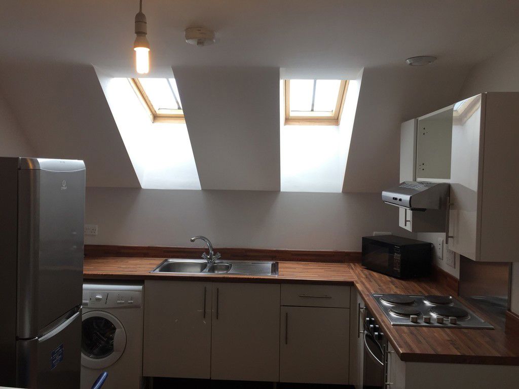 Image of Room 6.1 Hand In Heart
