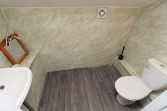 Picture 30