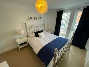 Picture 5