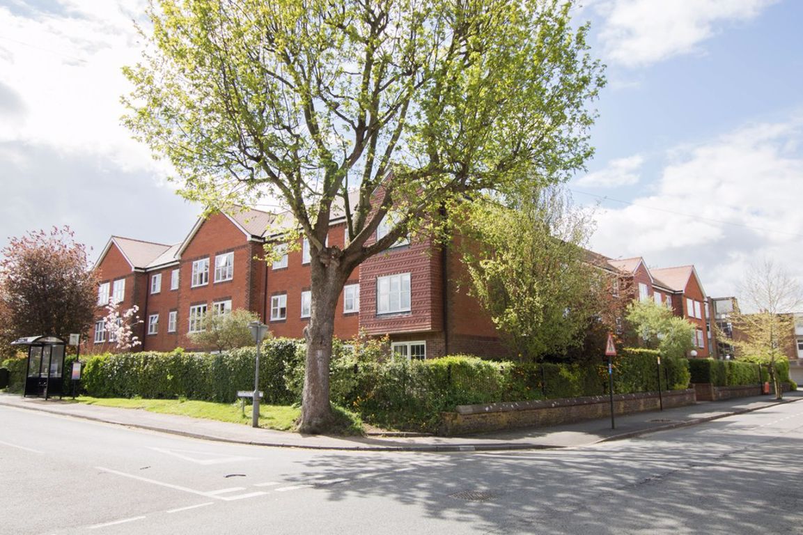 2 Bedroom for sale in Saffron Walden Cheffins Saffron Walden Sales