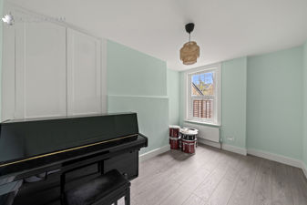 Picture 9