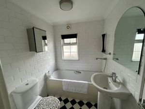 Picture 10
