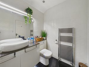 Picture 38