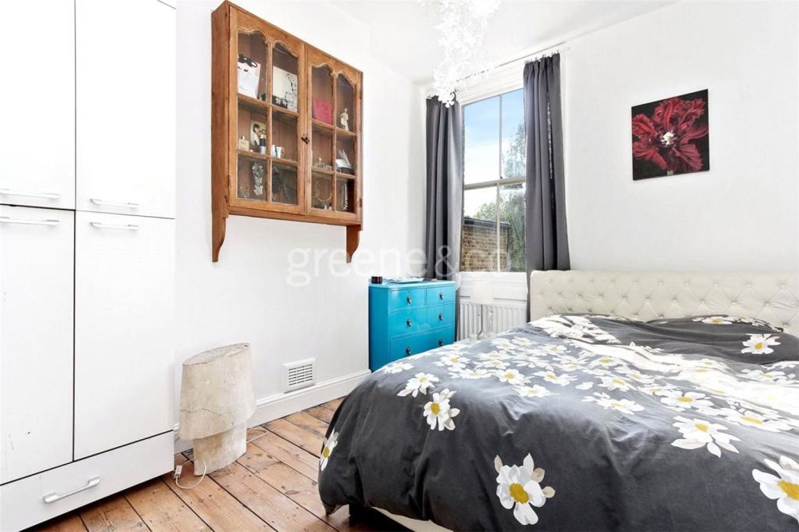 Warfield Road, London