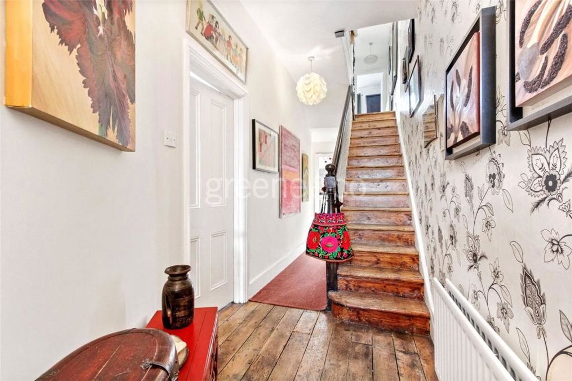 Warfield Road, London